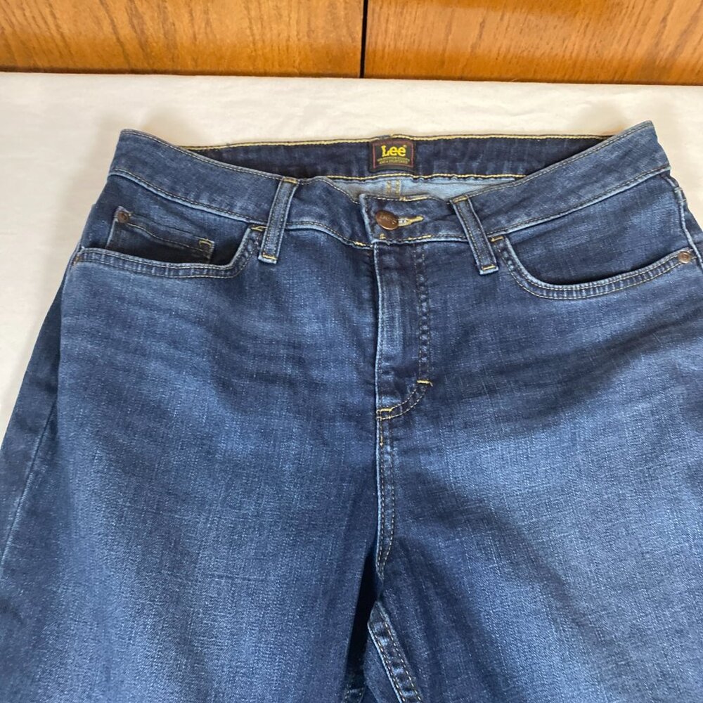 Lee Mid Rise Denim Capri Jeans Women's 12 Blue Cotton Blend - Picture 4 of 8